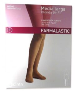 Comprar Media Larga (A-F) Compresión Normal Farmalastic Color Camel T/Pequeña. Medias cómodas adaptables a tu piel.